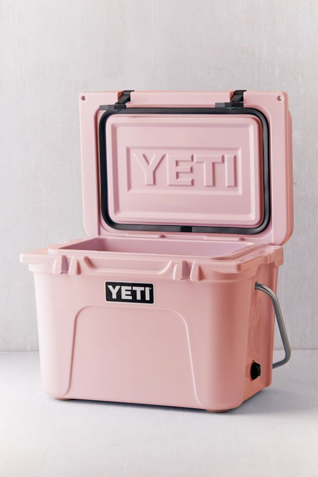YETI Limited Edition Pink Roadie Cooler	 #1