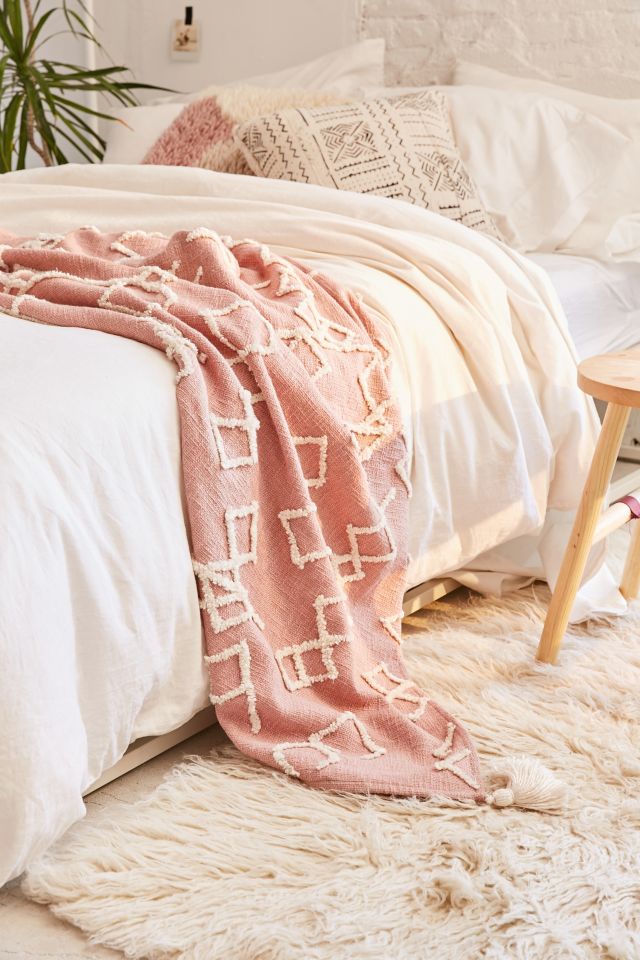 Geo Tufted Tassel Throw Blanket #2