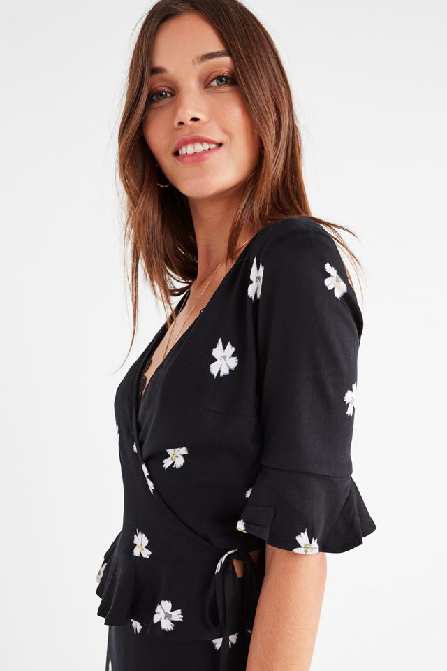 UO Willsette Floral Wrap Top #3