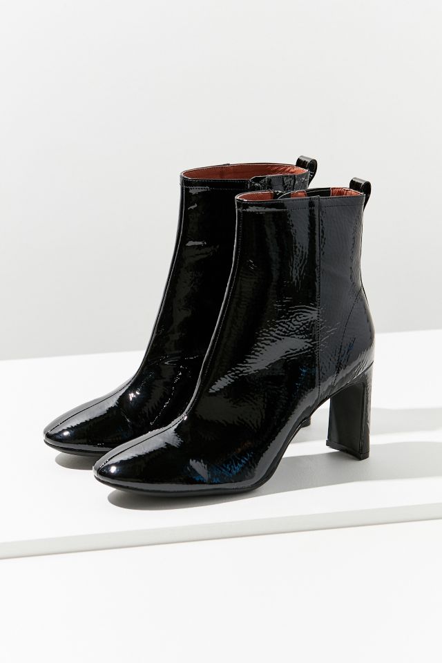 Jeffrey campbell chapel outlet bootie