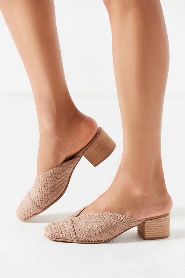Jeffrey Campbell Sauza Woven Mule | Urban Outfitters