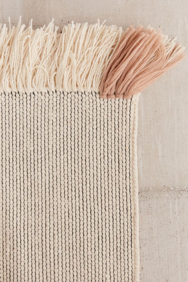 Braided Woven Cable Rug | Urban Outfitters