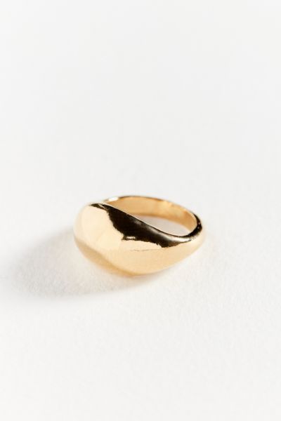 Wolf Circus Magnes Ring | Urban Outfitters