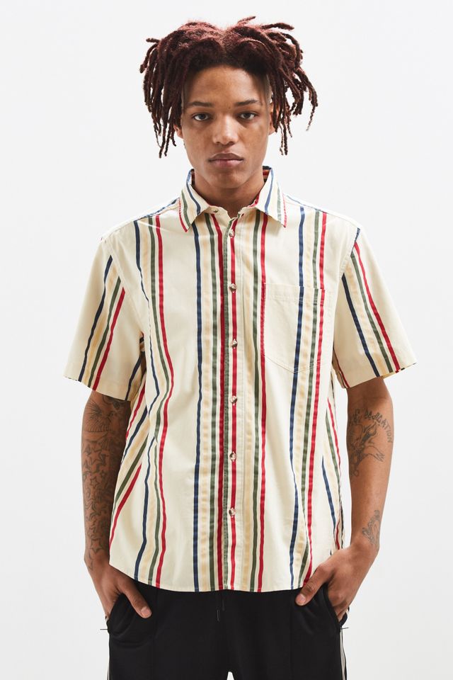 UO '90s Vertical Stripe Short Sleeve Button-Down Shirt | Urban Outfitters