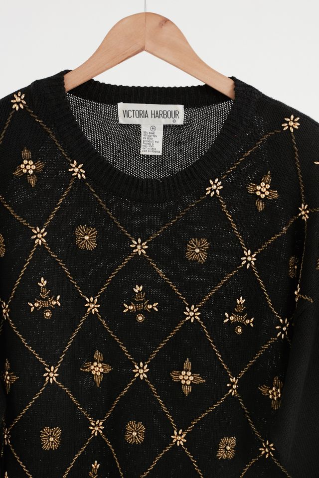 Chandail noir vintage à perles dorées #1