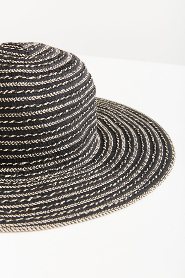 Chapeau à spirale à large bord et ruban #2