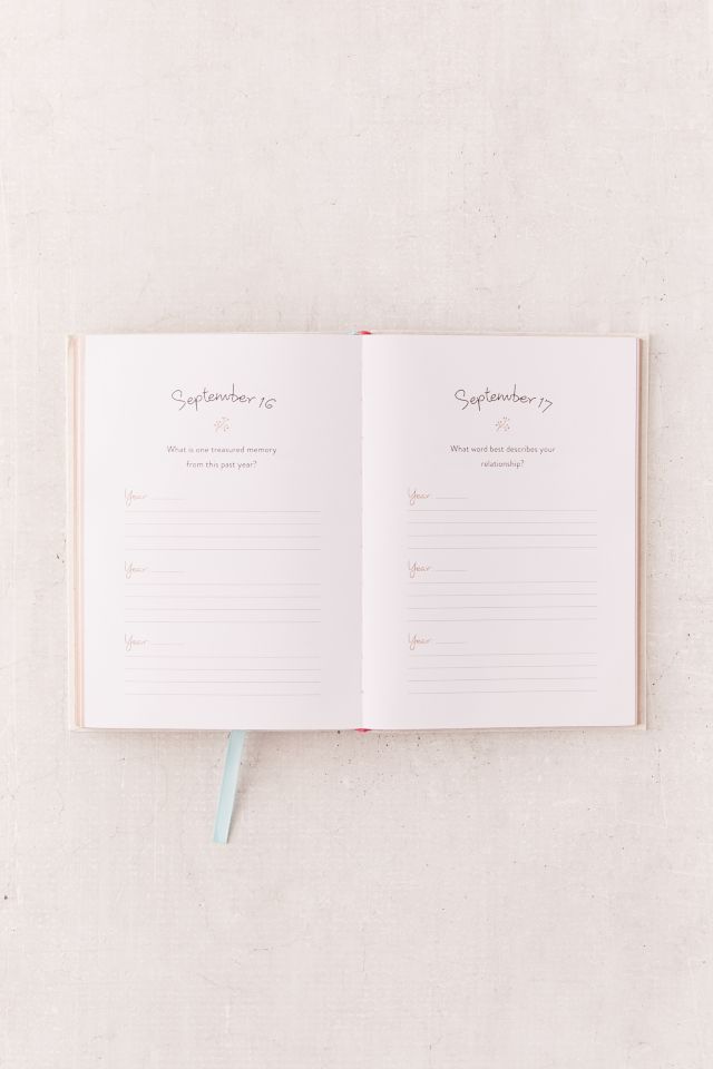 One Question a Day for You & Me: A Three-Year Journal By Aimee Chase #5