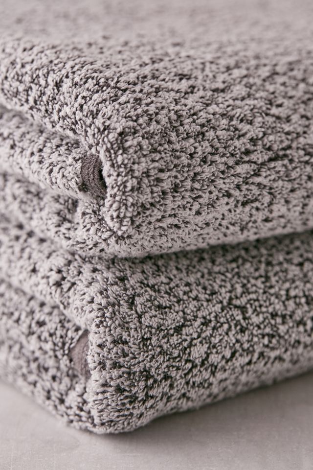 Everplush 10-Piece Diamond Jacquard Bath Towel Set  Urban Outfitters  Mexico - Clothing, Music, Home & Accessories