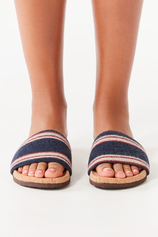 UO Pacey Sweater Pool Slide #1