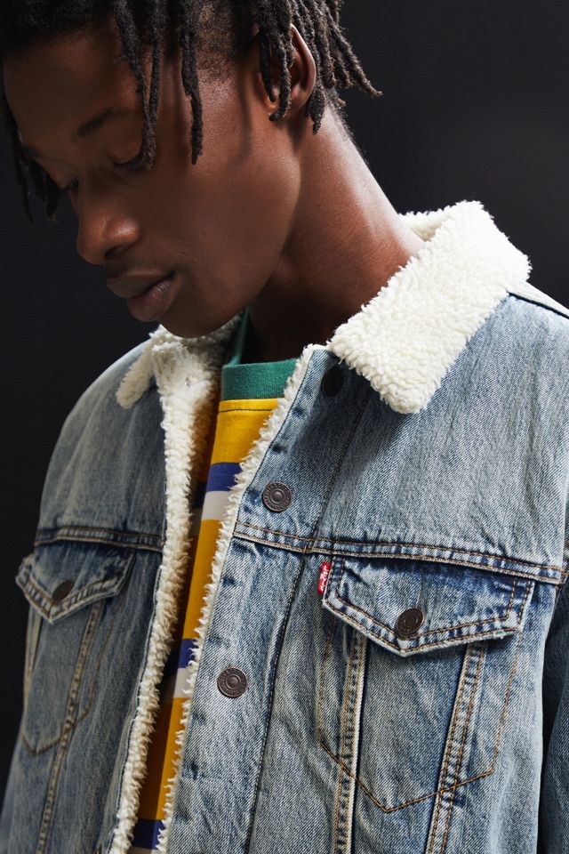 Levi’s Fineline Sherpa Denim Trucker Jacket #4