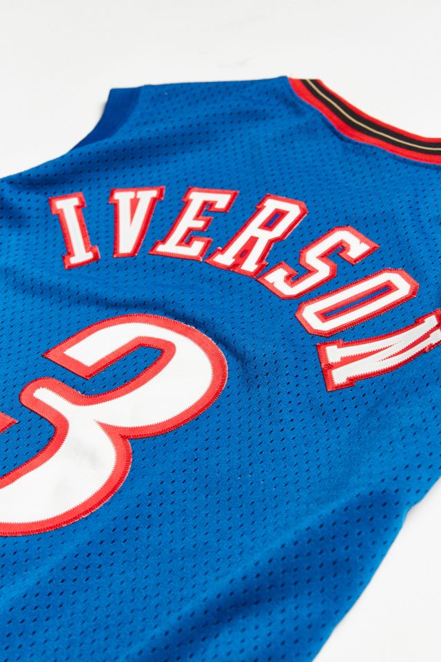 Vintage Nike Allen Iverson Philadelphia 76ers Basketball