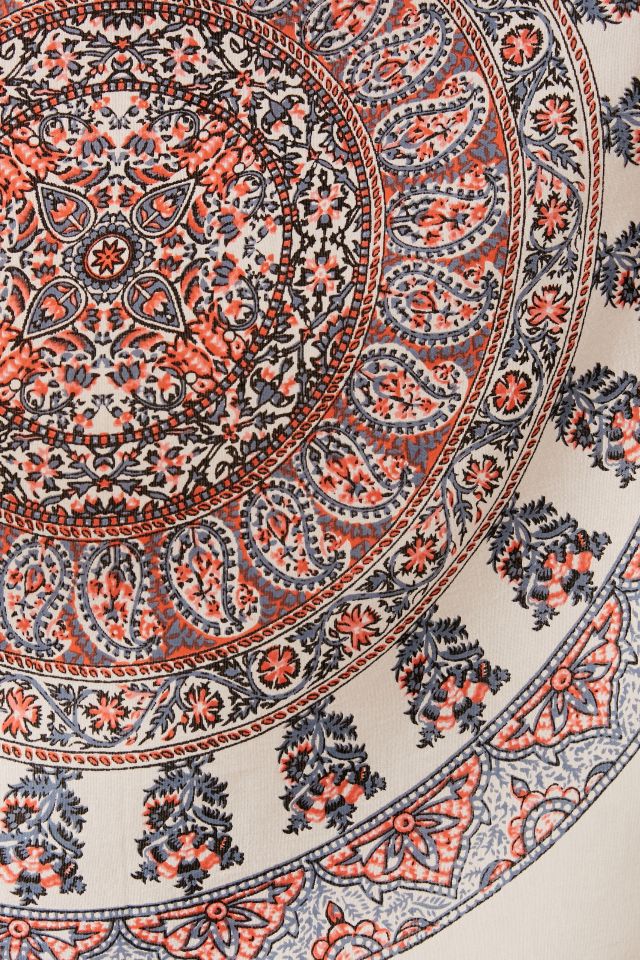 Stella Medallion Tapestry #2