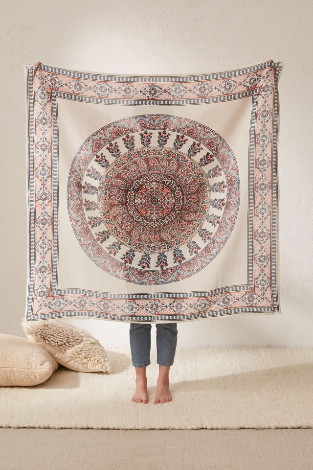 Stella Medallion Tapestry #4