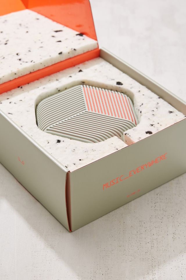 UO_TUNE_IN Hex Splash-Proof Speaker #4