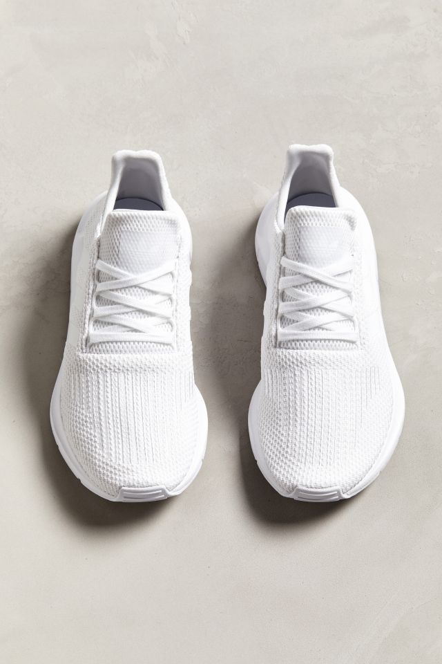 adidas Swift Run Sneaker | Urban Outfitters