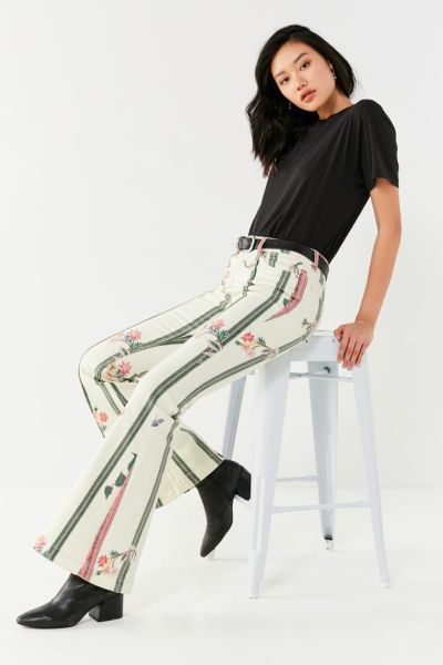 urban outfitters flower jeans