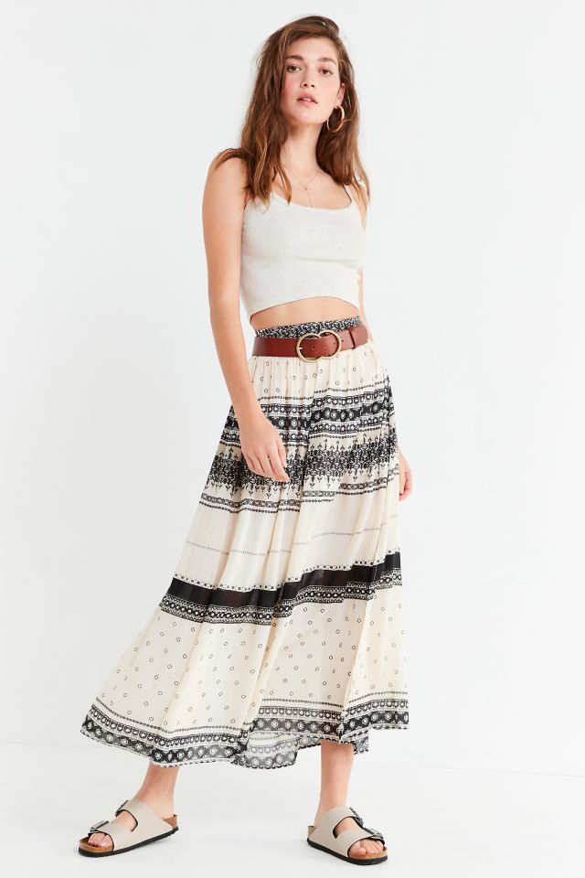 UO Arabella Textured Maxi Skirt | Urban Outfitters