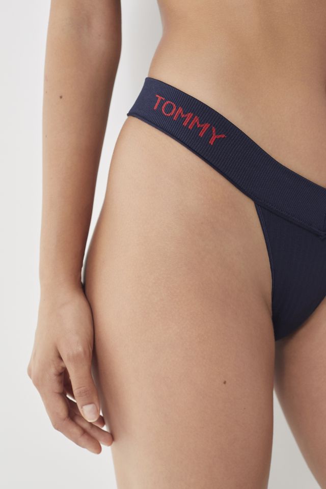 Tommy Hilfiger UO Exclusive Seamless Logo Thong