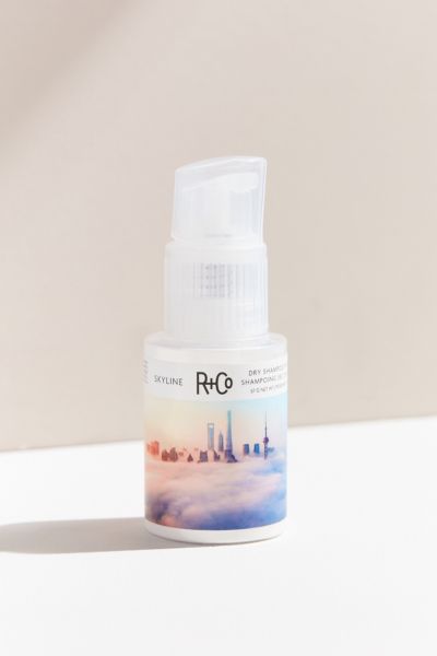 R+Co Skyline Dry Shampoo Powder | Urban Outfitters