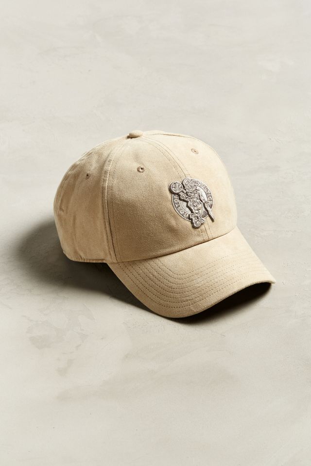 ’47 Brand Boston Celtics Clean Faux Suede Baseball Hat | Urban Outfitters