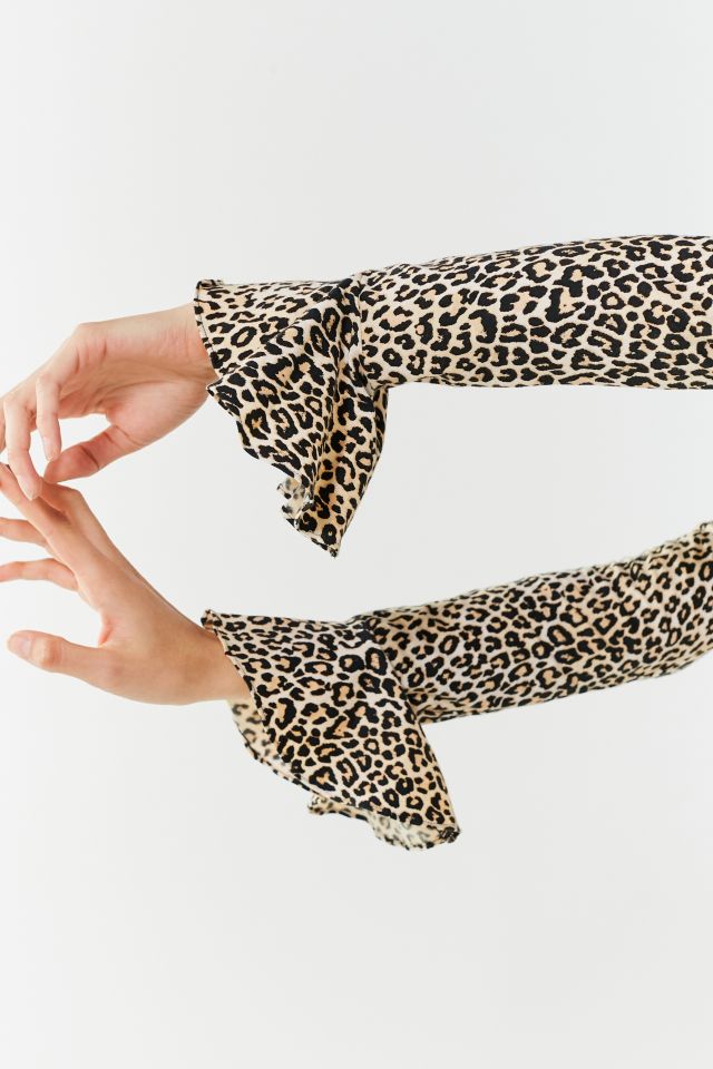 Motel Katwin Turtleneck Leopard Dress #3