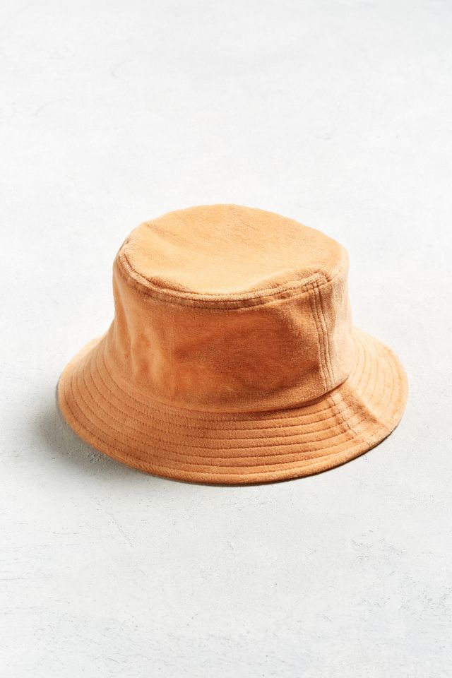 UO Velour Bucket Hat #4