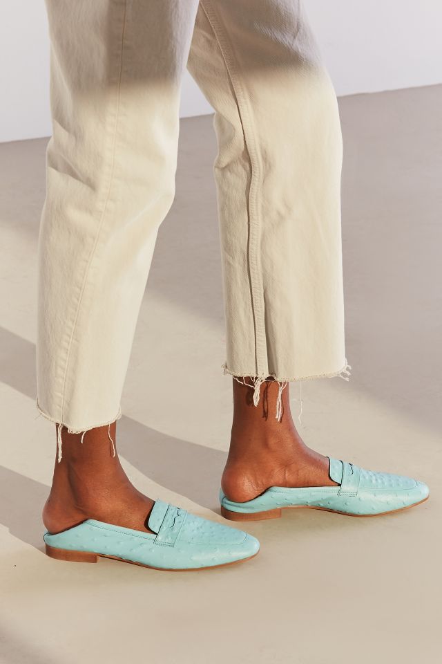 Flâneur en cuir bleu UO #3
