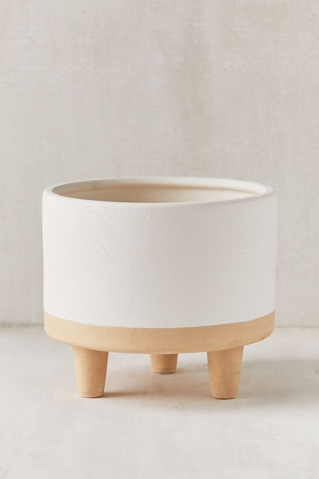 Liv 8” Footed Planter #2
