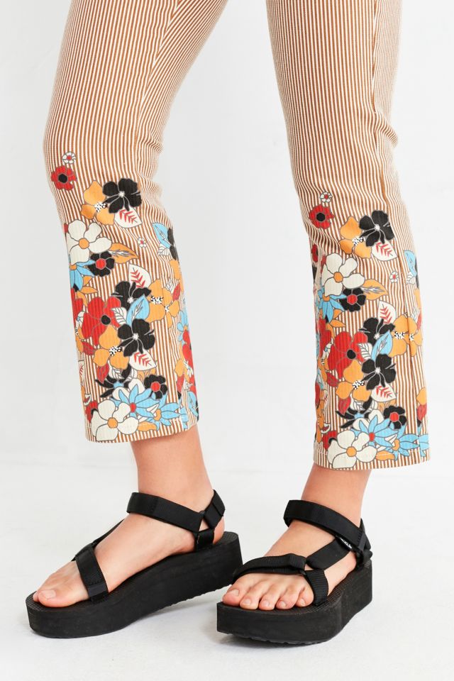 BDG Kick Flare High-Rise Cropped Jean – Flower #2
