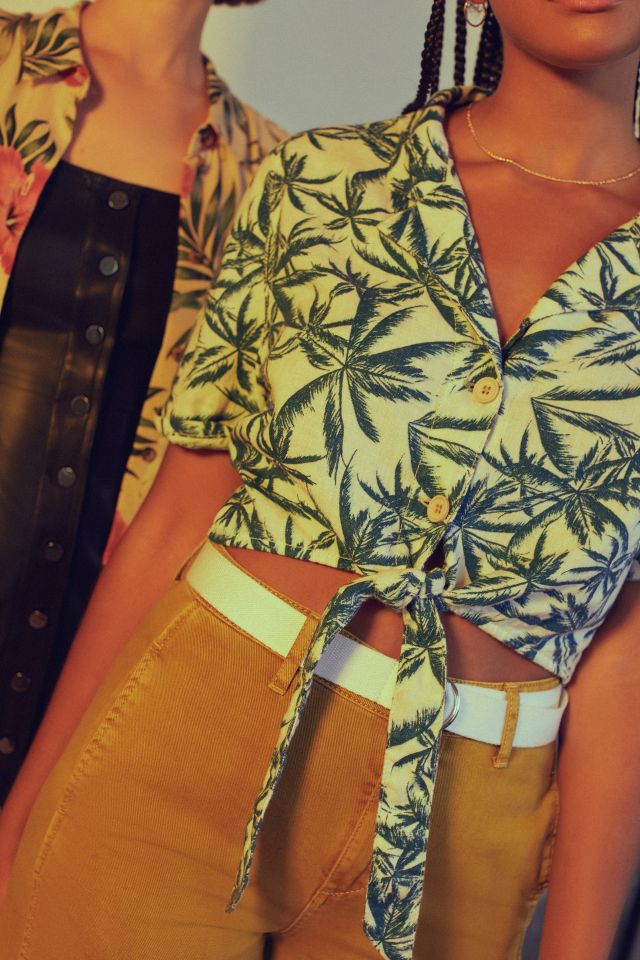 UO Tie-Front Souvenir Shirt #2