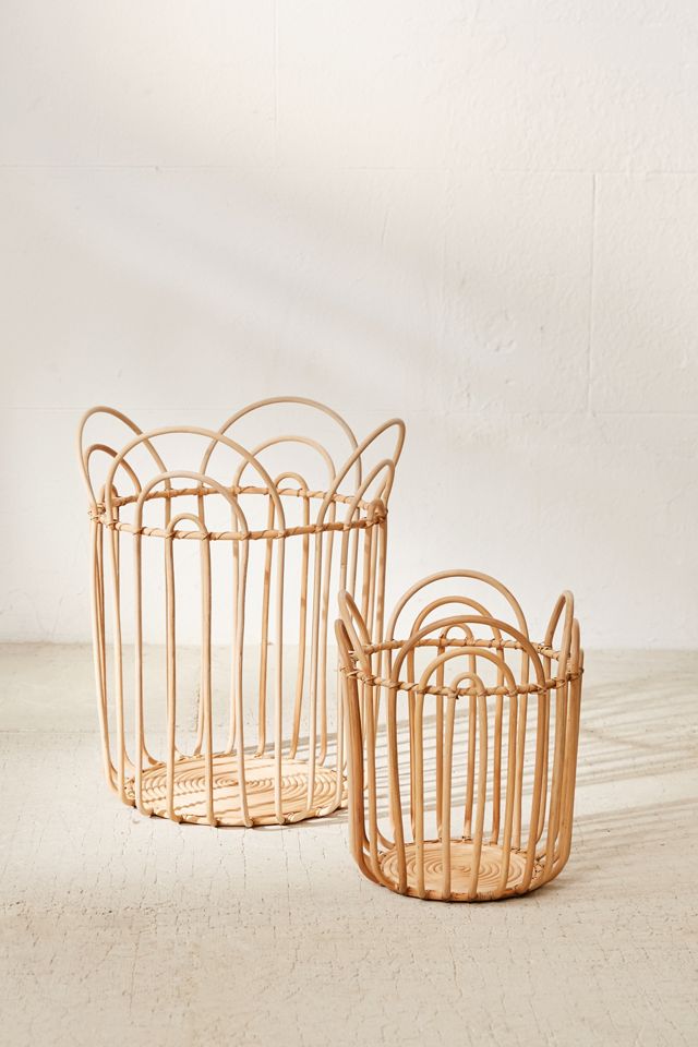 Gwendolyn Hamper #1