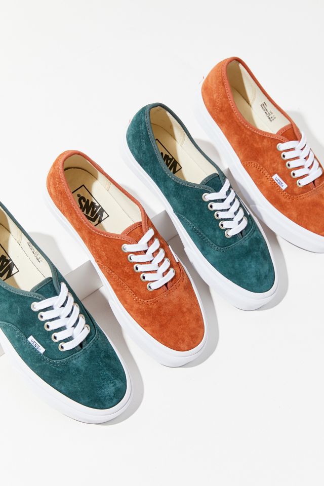 Vans Authentic Suede | Urban Outfitters