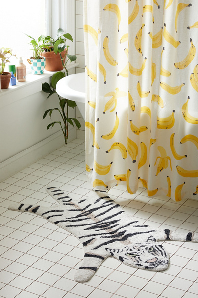 Tiger Shape Tufted Bath Mat | Urban Outfitters