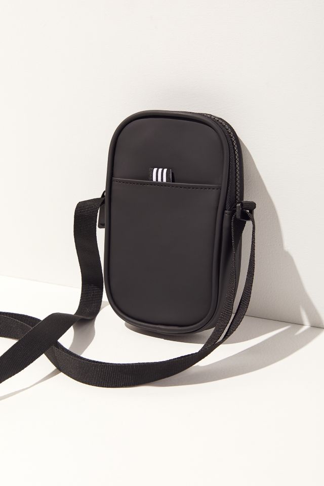 Adidas originals 2024 nmd crossbody pouch