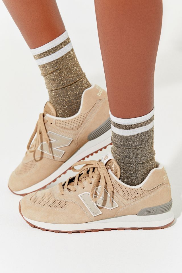 Urban outfitters hot sale new balance