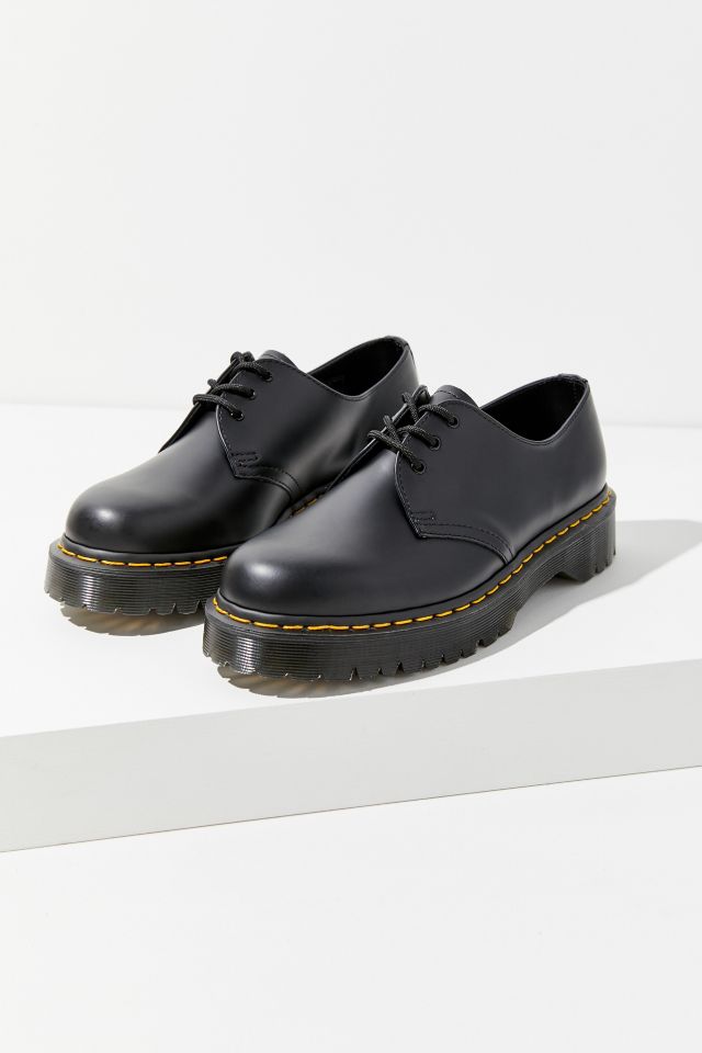 Dr. Martens 1461 Bex Smooth Leather Platform Oxford | Urban Outfitters