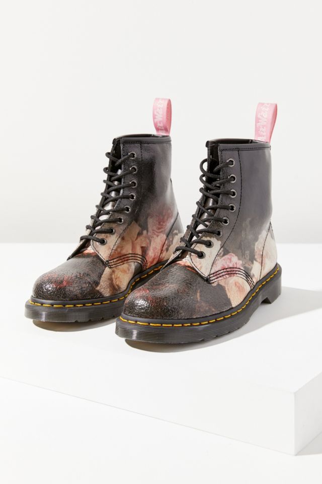 Dr martens 146 power on sale corruption