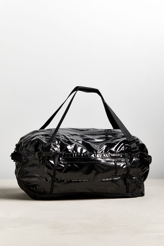 Patagonia Lightweight Black Hole 30L Duffle Bag | Urban Outfitters
