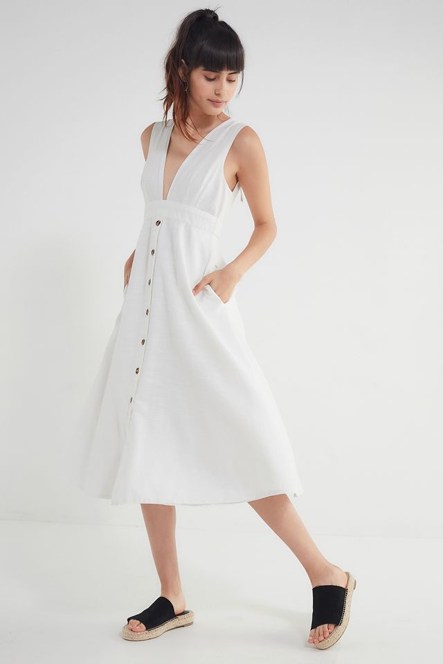 UO Millie Plunging Linen Midi Dress | Urban Outfitters
