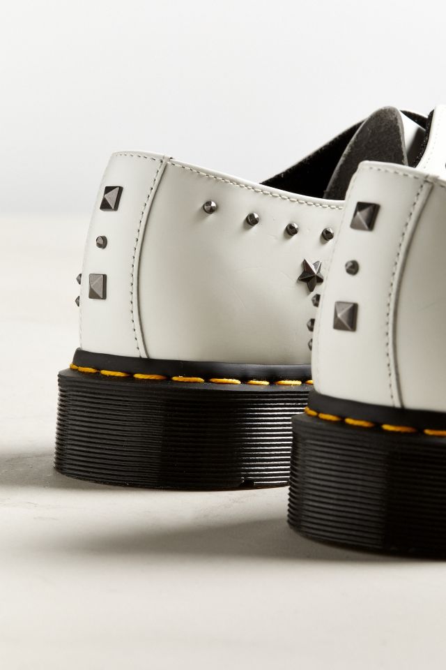 Dr martens rock hot sale and roll white