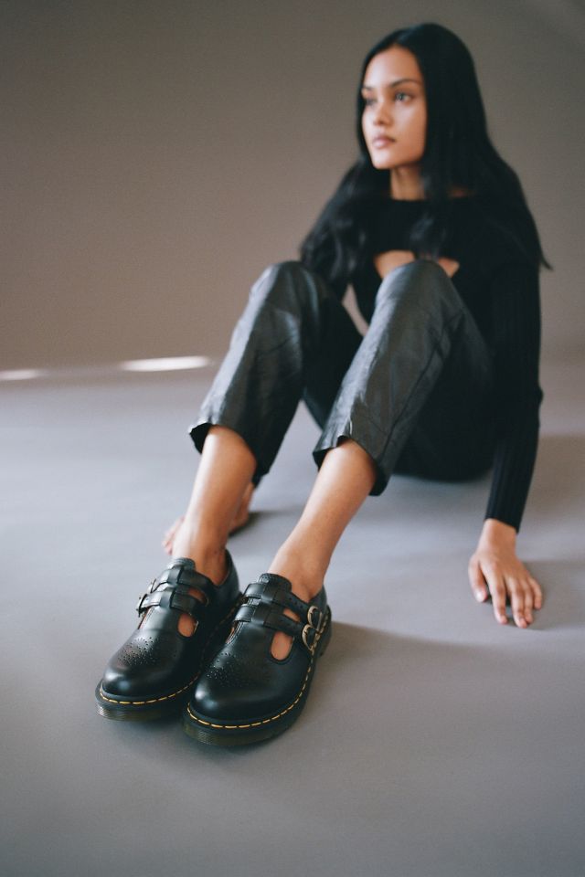 Dr. Martens 8065 Smooth Leather Mary Jane Shoe | Urban Outfitters