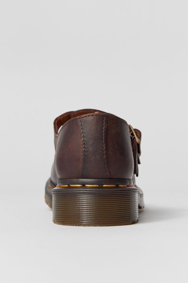 Dr martens urban outfitters canada best sale