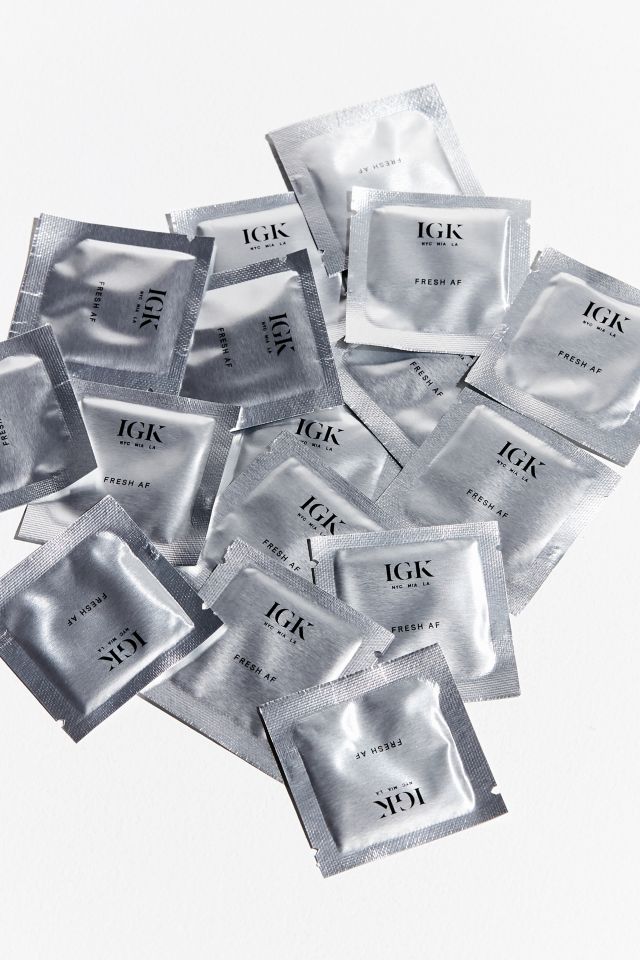 IGK Swipe Up Black Charcoal Dry Shampoo Hair Blotting Tissues #1