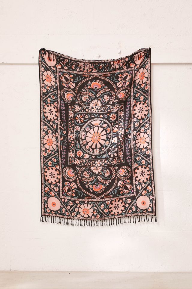 Zellie Tapestry #1