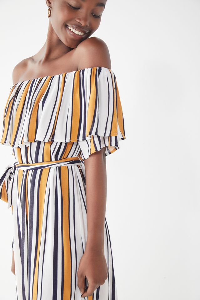 urban outfitters off the shoulder dress Urban Outfitters | UO Aubrey Off-The-Shoulder
