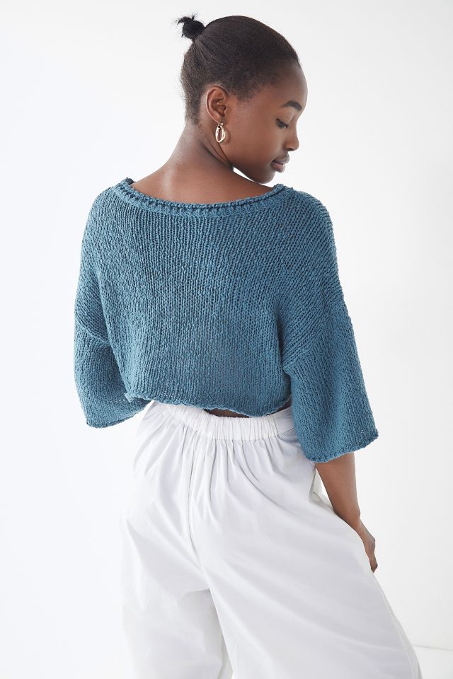 Chandail court à cape UO #2