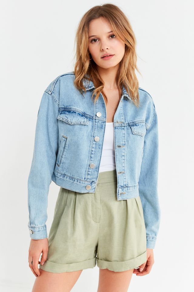 BDG Halle Cropped Denim Trucker Jacket #3