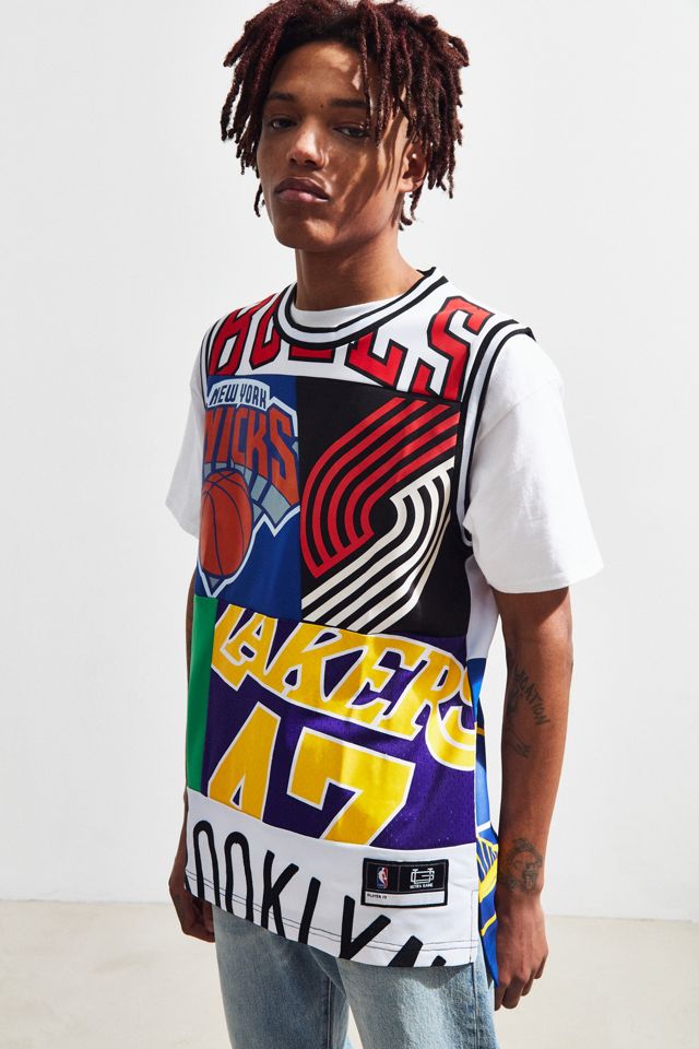 Urban Outfitters　カバー The Cranberries '93 Graphic Hoodie Sweatshirt | Urban Outfitters