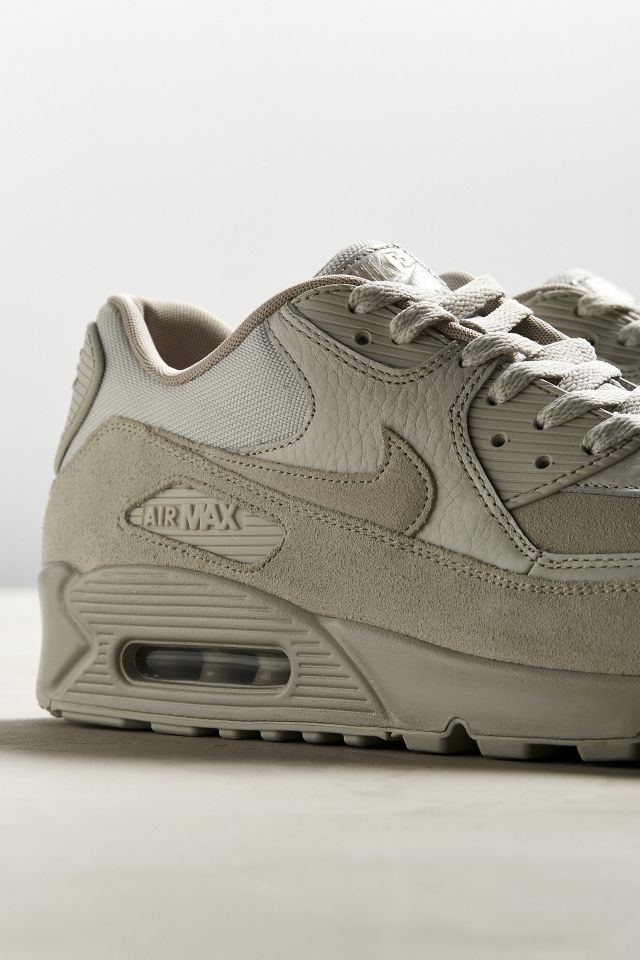 Air max 90 cheap urban outfitters