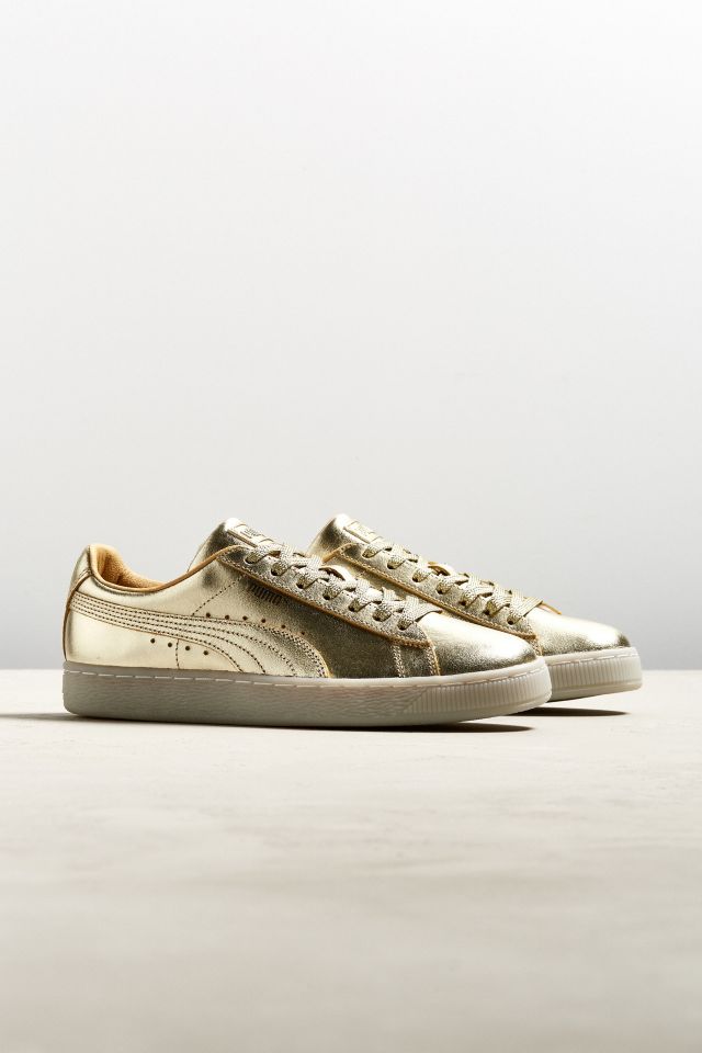 Puma Suede Classic 50th Gold Sneaker | Urban Outfitters